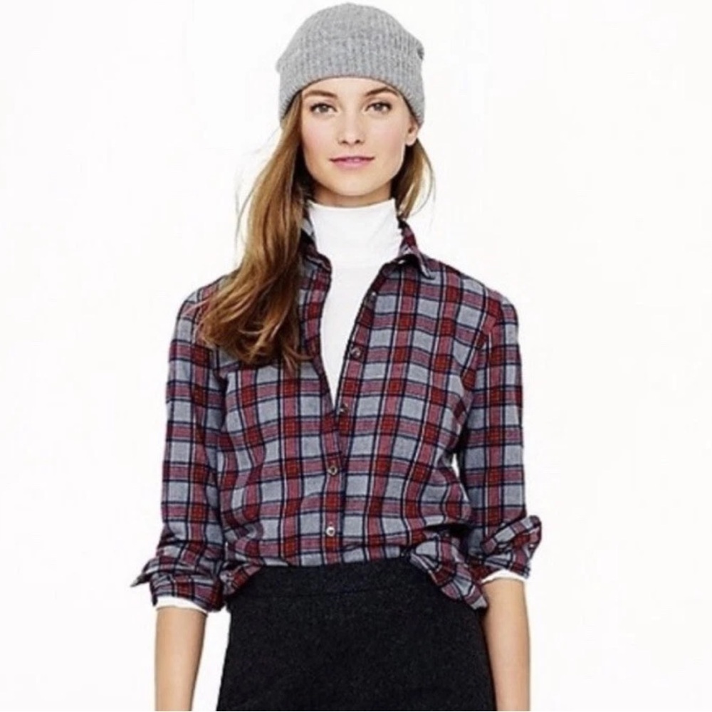 J. Crew Women’s The Boy Red and Gray Plaid Flannel Button-Down Size 6 Shirt